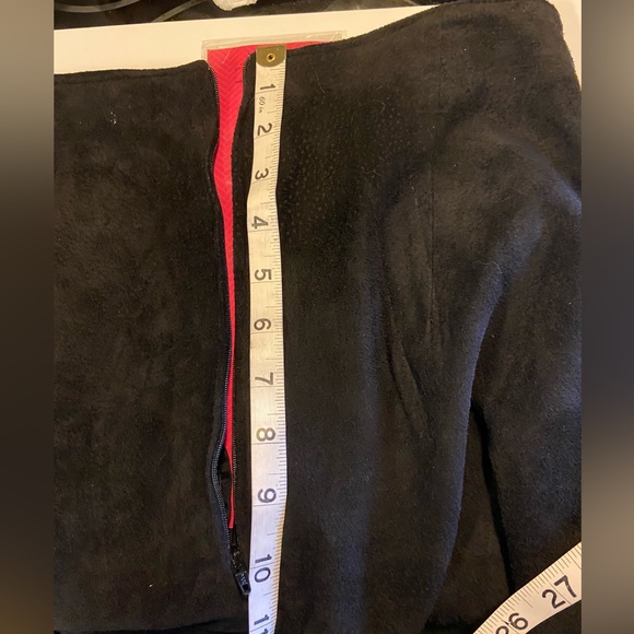 Black Suede Skirt w fringe, fully lined, 26 inch waist.Made in 🇺🇸 Boho/Cowgirl - Picture 11 of 11